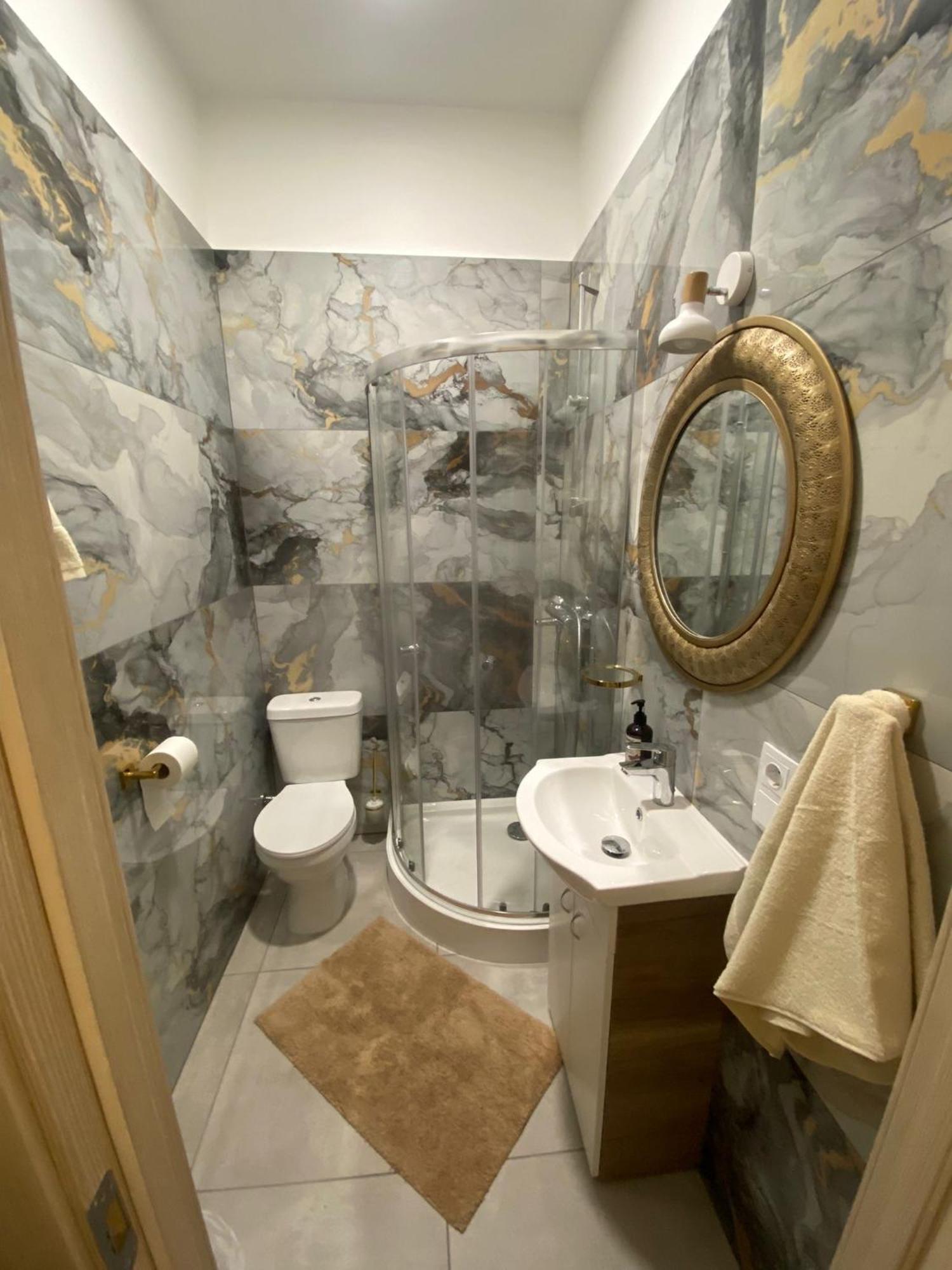 Golden Rush Apartman Riga Kültér fotó